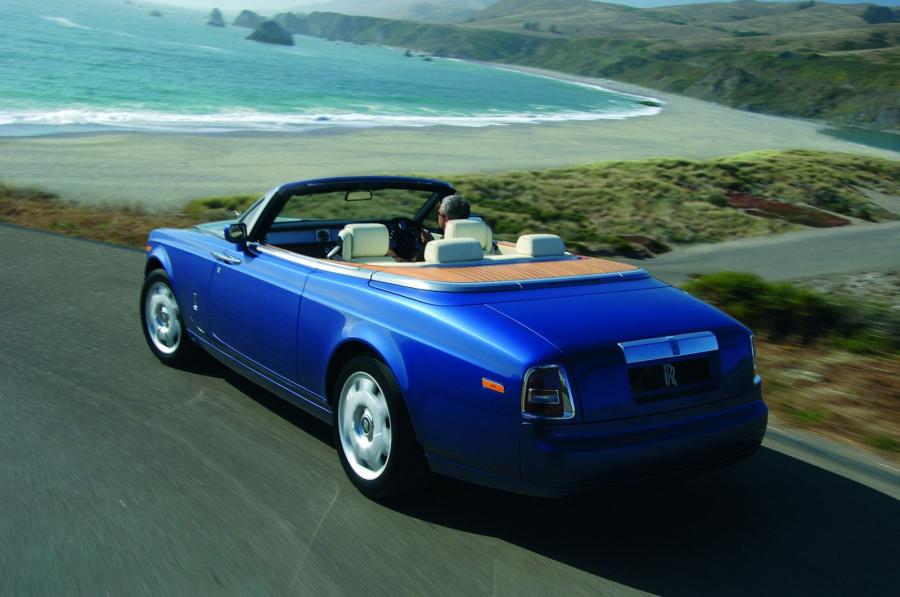  Rolls-Royce Phantom Drophead Coupe 2008 года  (фото 36 из 37)